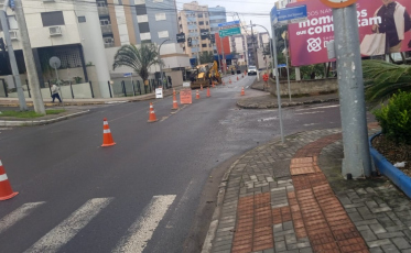 Avenida Chile está parcialmente interditada neste domingo