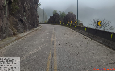 Trânsito liberado na Serra do Rio do Rastro 