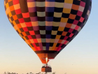 [Vídeos] Voos de balão retornam em Praia Grande