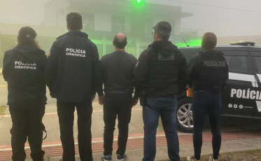 Homem é preso em flagrante por armazenar pornografia infantil