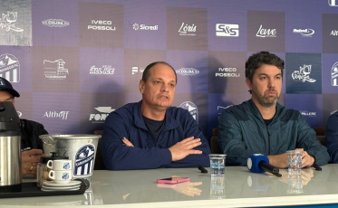 Caravaggio apresenta Valmir Israel como novo técnico para a disputa da Copa Santa Catarina