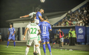 Na estreia na elite, Caravaggio empata com a Chapecoense