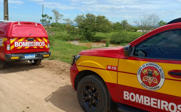 Corpo em decomposição é encontrado à deriva no Rio Tubarão