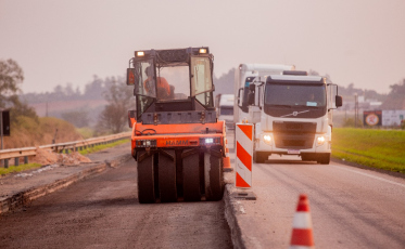 BR-101: Reparos na pista causarão lentidão no trecho de Jaguaruna