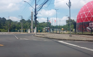 Furto de fios deixa regiões e semáforos de Criciúma sem energia