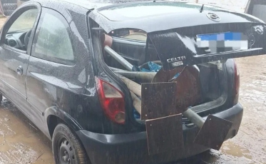 Dupla é presa após furto e tentativa de revenda de postes em Criciúma