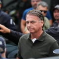 Bolsonaro começa a cumprir pena de 27 anos após decisão do STF