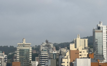 [Áudio]  Calor e chance de chuva em Criciúma e região