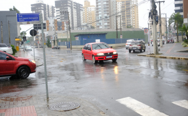 Chuva intensa mantém região Sul em alerta e preocupa Defesa Civil de SC