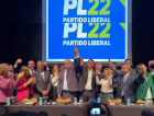 Flávio Bolsonaro encerra mistério e anuncia Alfredo Gaspar como vice
