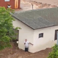 “Dia terrível”: inundações afetam mais de 400 casas em SC