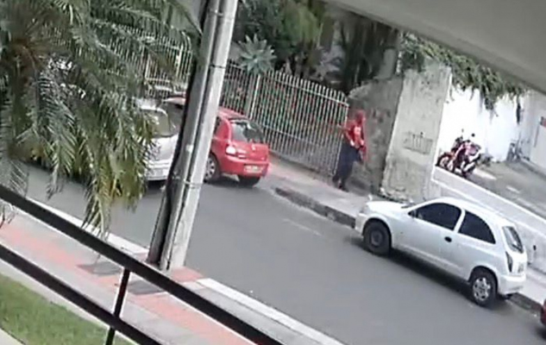 Homem é condenado a mais de 19 anos por roubo violento contra idosa em Criciúma