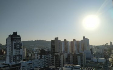 Esfria o clima na Sexta-feira Santa 