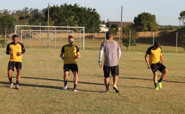 Criciúma reinicia treinos no CT
