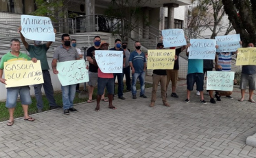 Mineiros da Carbonífera Criciúma fazem manifestação após decisão do TJ