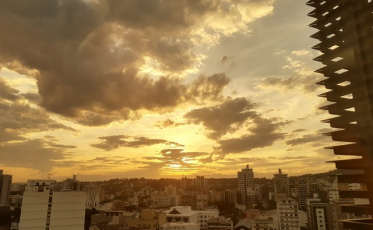 Início de inverno com calor na região