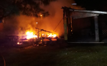 Incêndio atinge casa no Arroio do Silva