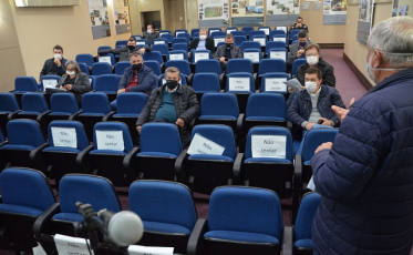 Amrec reavaliará decreto e mercados deverão voltar ao horário normal