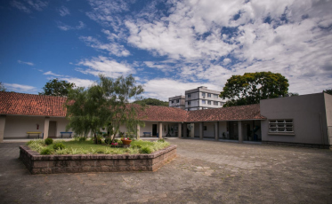 Minidocumentário celebra os 80 anos da da escola Barão do Rio Branco (VÍDEO)