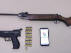 PM apreende duas armas de fogo e munições