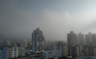 Criciúma amanhece com neblina, mas o calor vai ser grande 