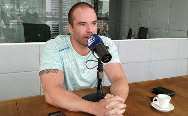 Jessé Lopes comenta sobre a polêmica envolvendo o coletivo feminista Não É Não