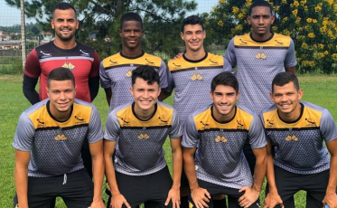 Criciúma promove oito atletas ao elenco principal