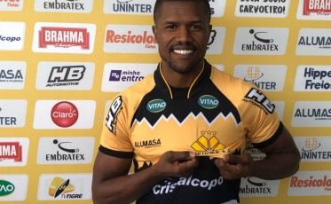 Carlos César retorna ao Criciúma