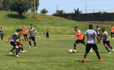 Catarinense começa na quarta-feira com três partidas