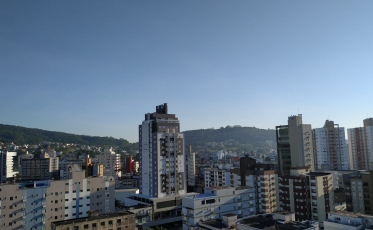 Segunda-feira de tempo bom na região