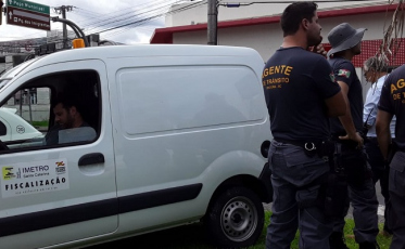 Imetro realiza testes na Avenida Centenário