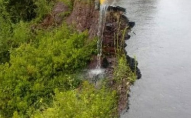 Buraco do Mariano agora tem “cachoeira”