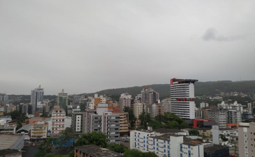 Quarta-feira de tempo nublado no sul catarinense 