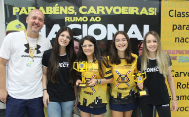 Carvoeiros Robots garante vaga em etapa nacional