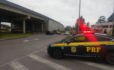 Mais de 1 mil pessoas foram flagradas embriagadas nas rodovias de SC neste carnaval