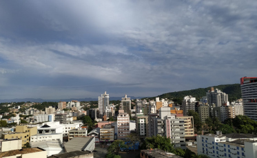 Fim de semana será de sol e calor no sul catarinense