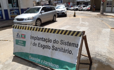Obras da Casan alteram paradas de ônibus no sábado