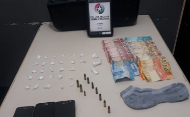 Polícia Militar apreende drogas e munições em Criciúma