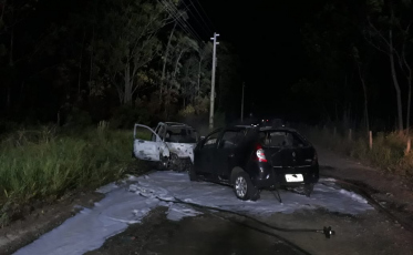 Acidente de trânsito acaba em incêndio no Arroio do Silva
