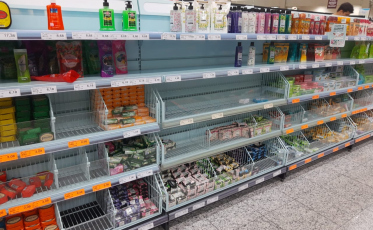 Supermercado aberto mais cedo para os idosos