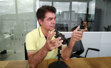 “Algumas pessoas vão sair da secretaria e outras vão entrar”, diz Salvaro