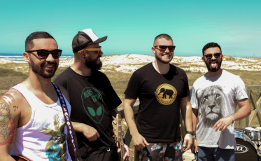 Orla do Rincão é cenário do novo clipe da banda içarense Cacimbá 