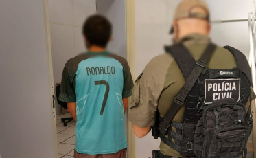 Quatro pessoas são presas em operação da Polícia Civil em Criciúma
