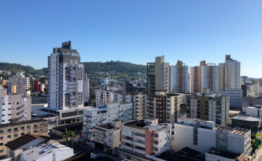 Frente fria trará chuva para o sul catarinense na véspera de ano novo 