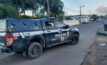 Três são presos por roubos de veículo e contra entregadores de lanches