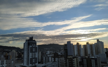 Fim de semana será frio e chuvoso em todo sul catarinense