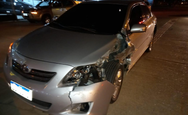 Motociclista morre após colisão