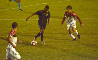 Próximo passo é garantir vaga na Série D do Brasileirão, diz Paulo Baier 