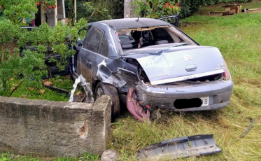 Mulheres ficam feridas em acidente de trânsito