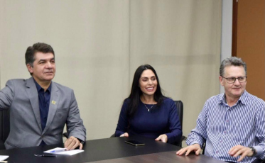 PSDB recebe Acélio Casagrande